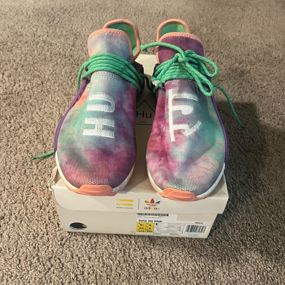 Pharrell Williams x Adidas Original Human Race 9.5